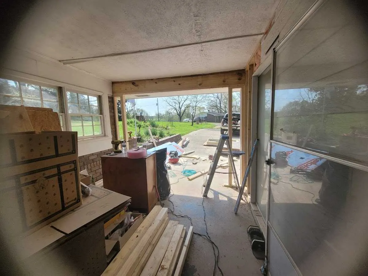 Air movers and dehumidifier for Water Mitigation Services in Herkimer